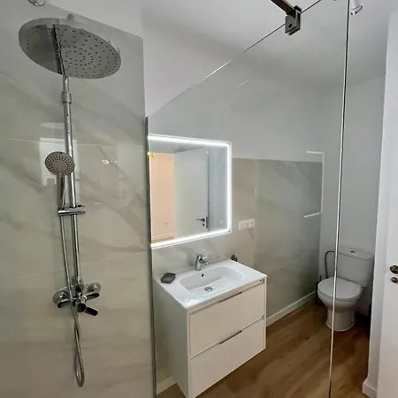 Lacasadelchorro Holiday home