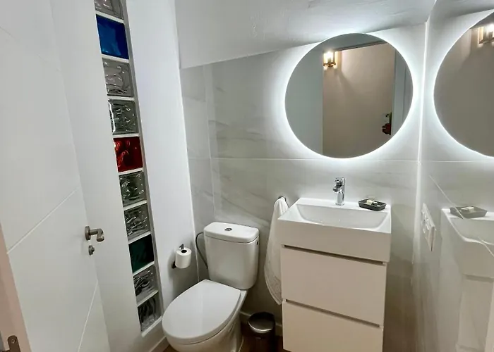 Lacasadelchorro * Buenavista Del Norte