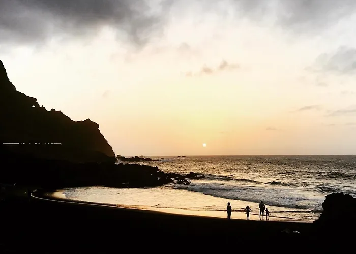 Lacasadelchorro * Buenavista Del Norte