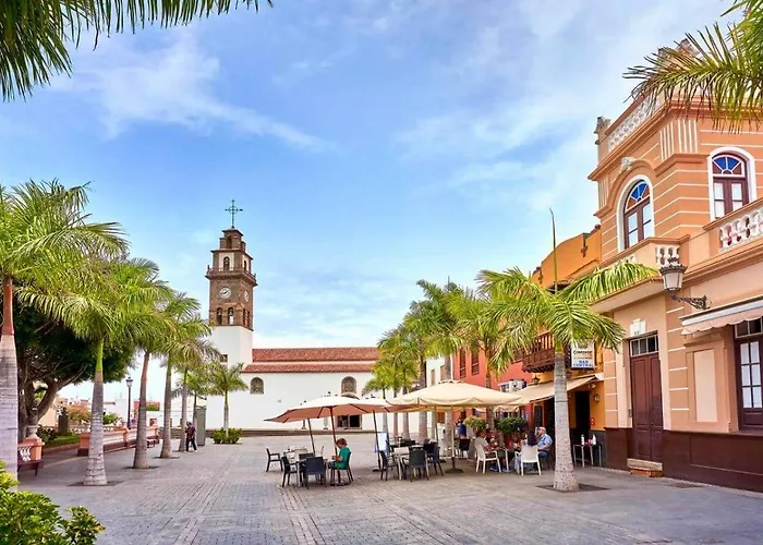 Lacasadelchorro * Buenavista Del Norte